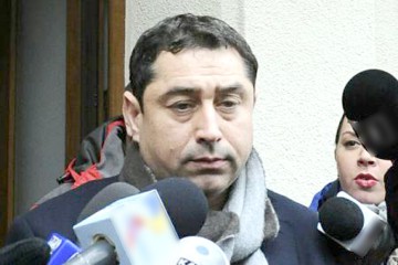 Fost ministru de Interne, reţinut pentru luare de mită
